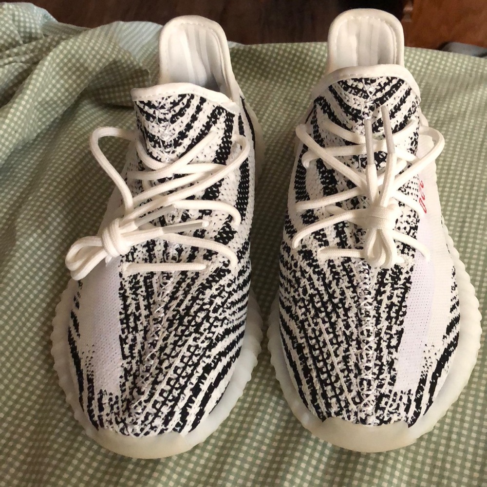 Yeezy Boost 350 V2